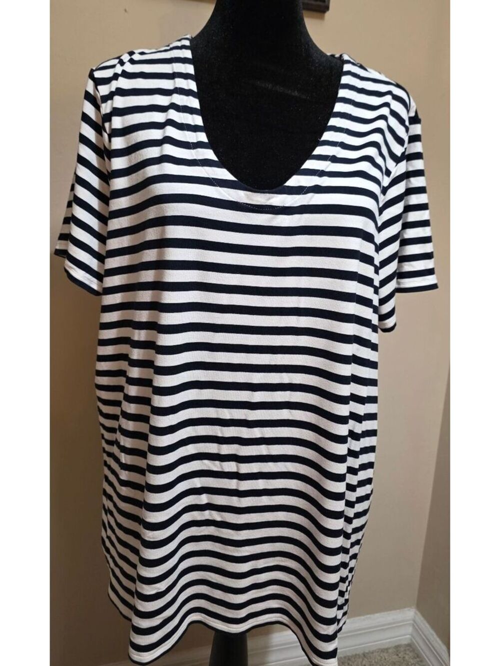 J.Jill Wearever Collection XL Black and White Striped Short Sleeve T-Shirt